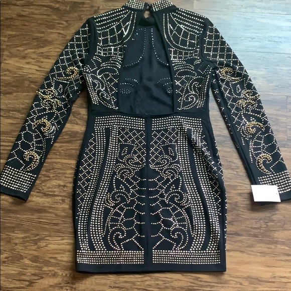 Dress - Picture 2 of 2